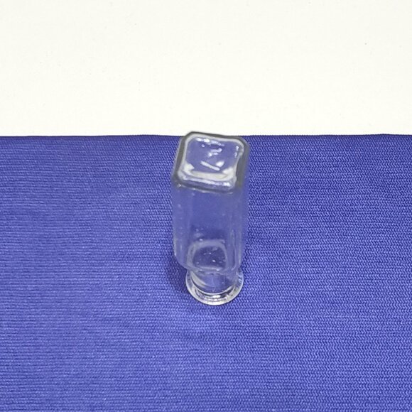 Apothecary Medicine Bottle Wm R Warner & Co Trade Mark Bottom Circa 1910 Antique - Picture 6 of 7